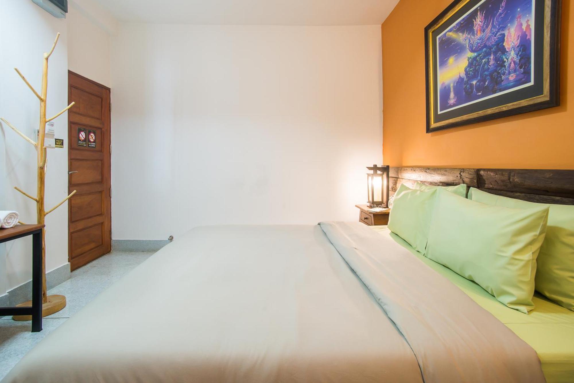 בנגקוק Banthat Thong Hostel מראה חיצוני תמונה