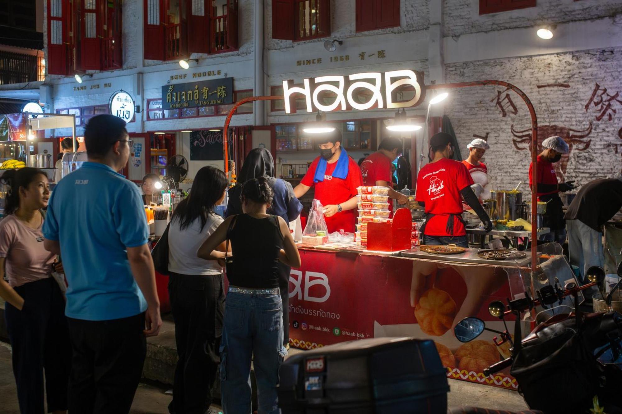 בנגקוק Banthat Thong Hostel מראה חיצוני תמונה